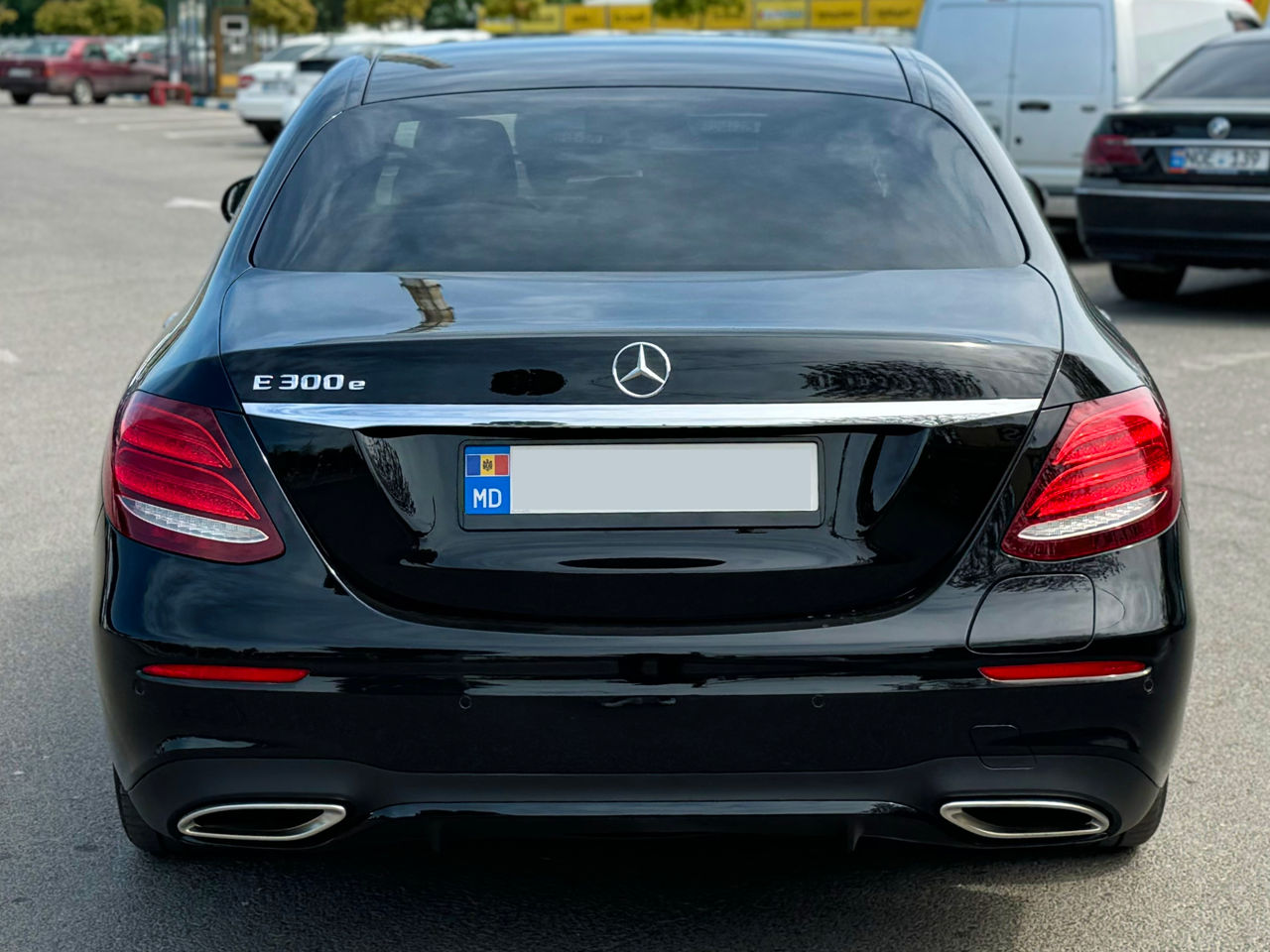 Mercedes E-Class
