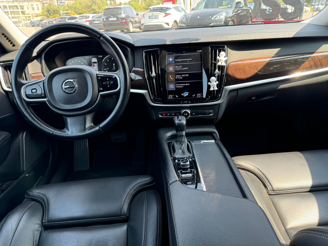 Volvo S90