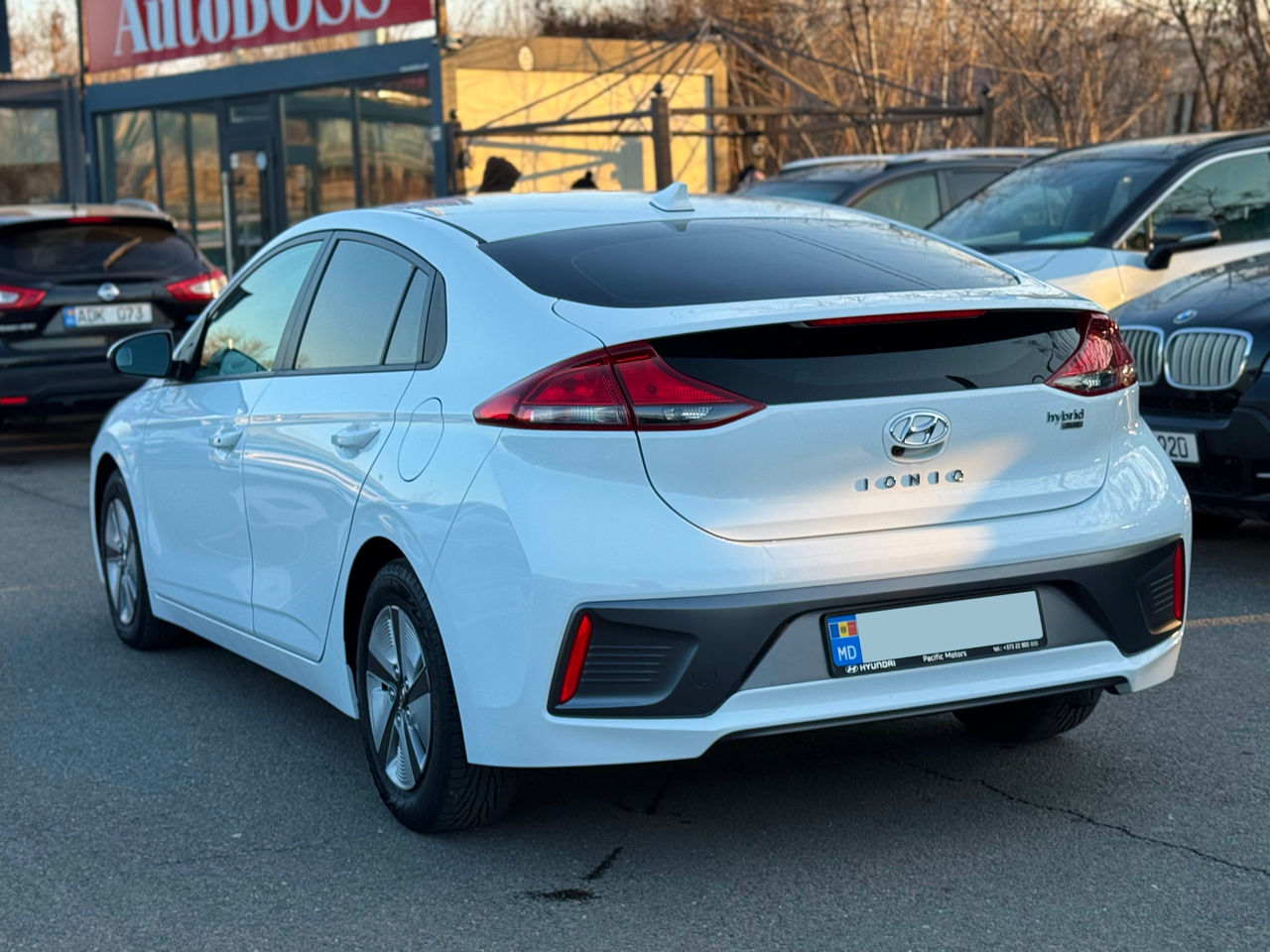Hyundai IONIQ