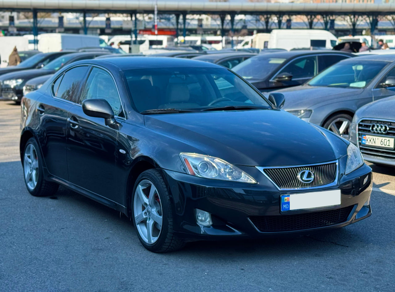 Lexus IS 200