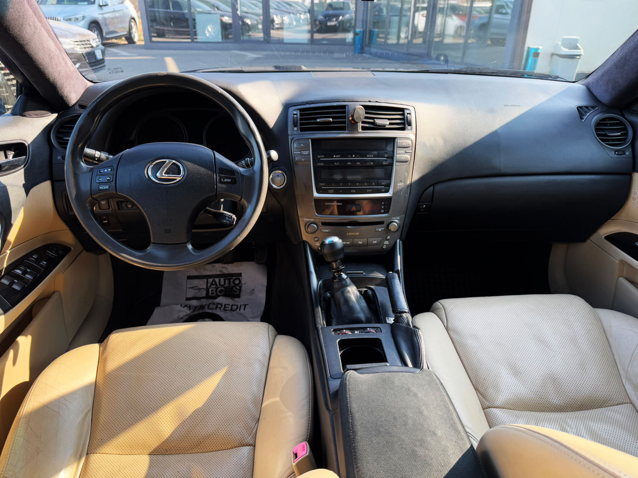 Lexus IS 200