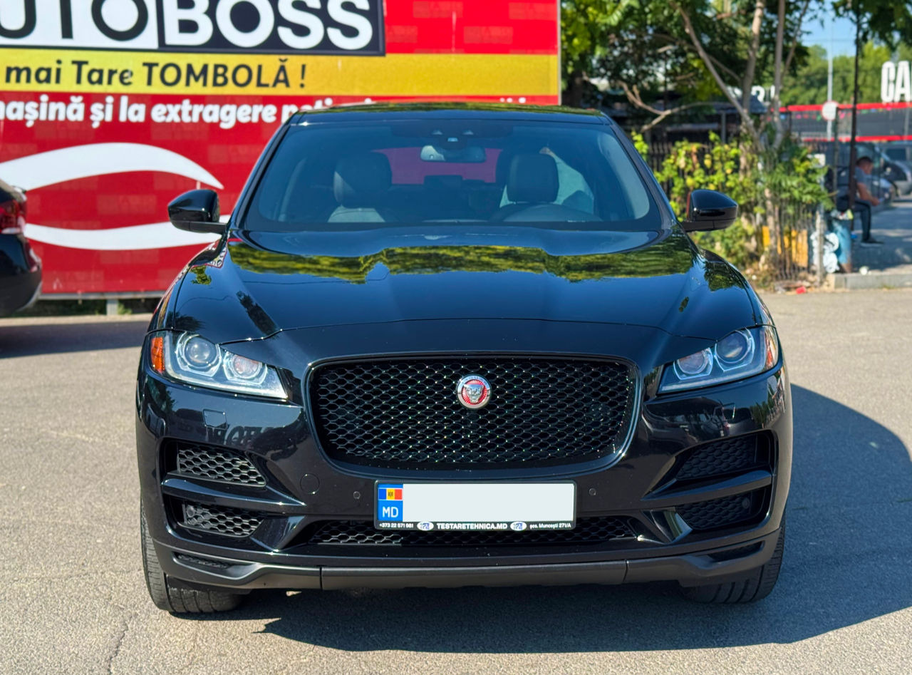 Jaguar F-PACE