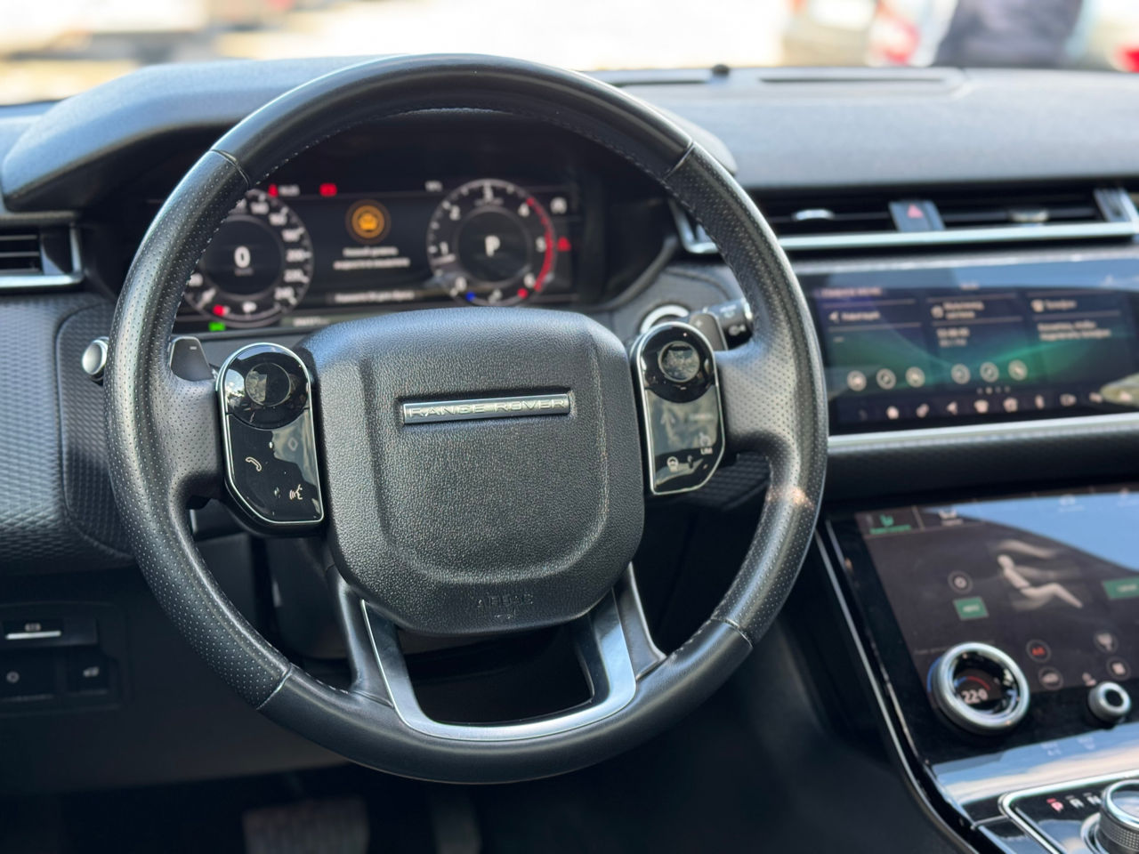 Land Rover Range Rover Velar