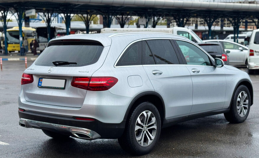 Mercedes GLC