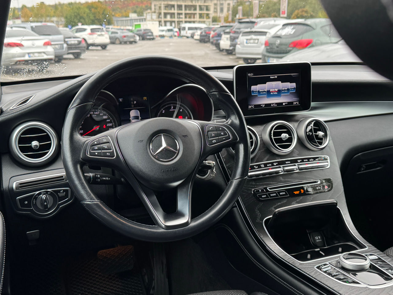 Mercedes GLC