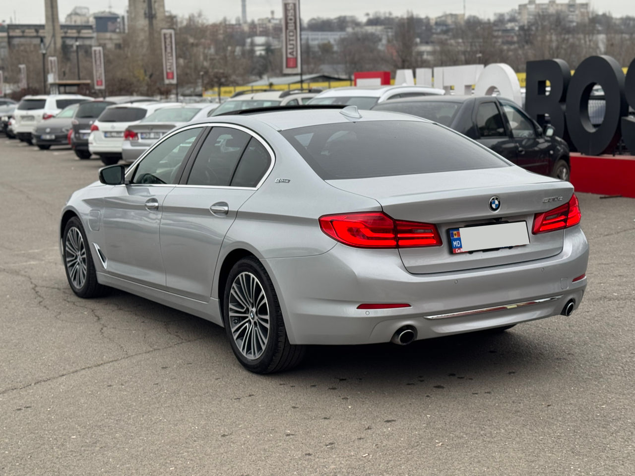 BMW 5 SERIES