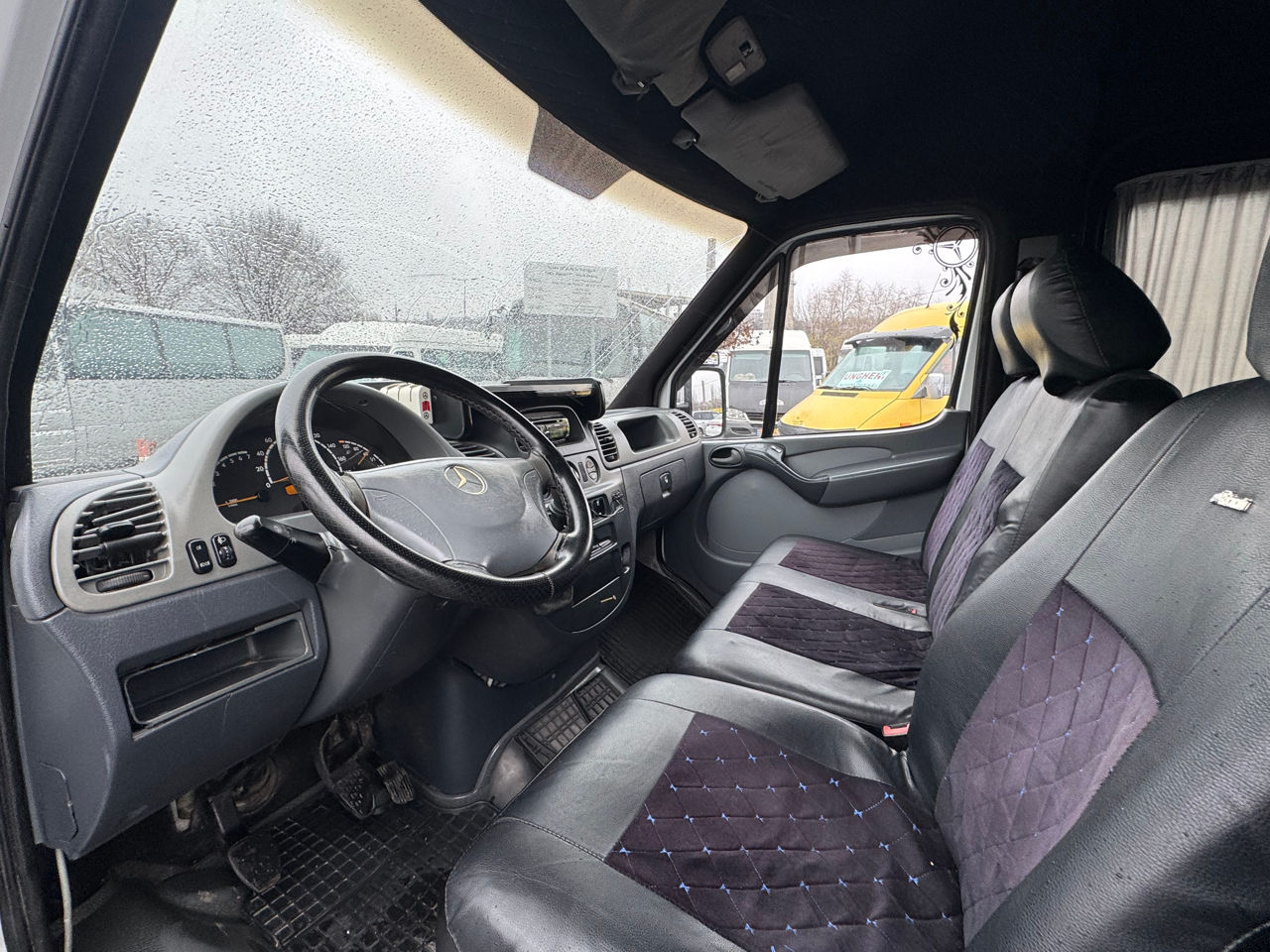 Mercedes Sprinter